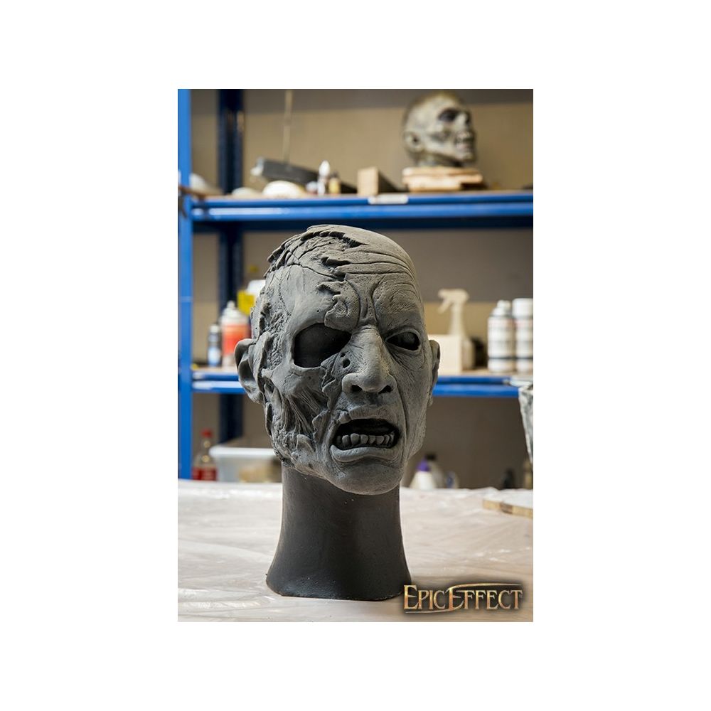 Half Face Zombie - Unpainted - 57-59cm