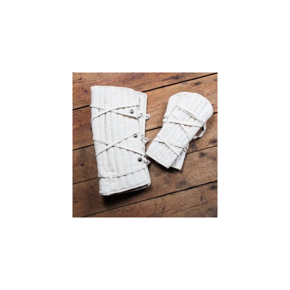 Eisenbrück set of padded greaves and bracers - black